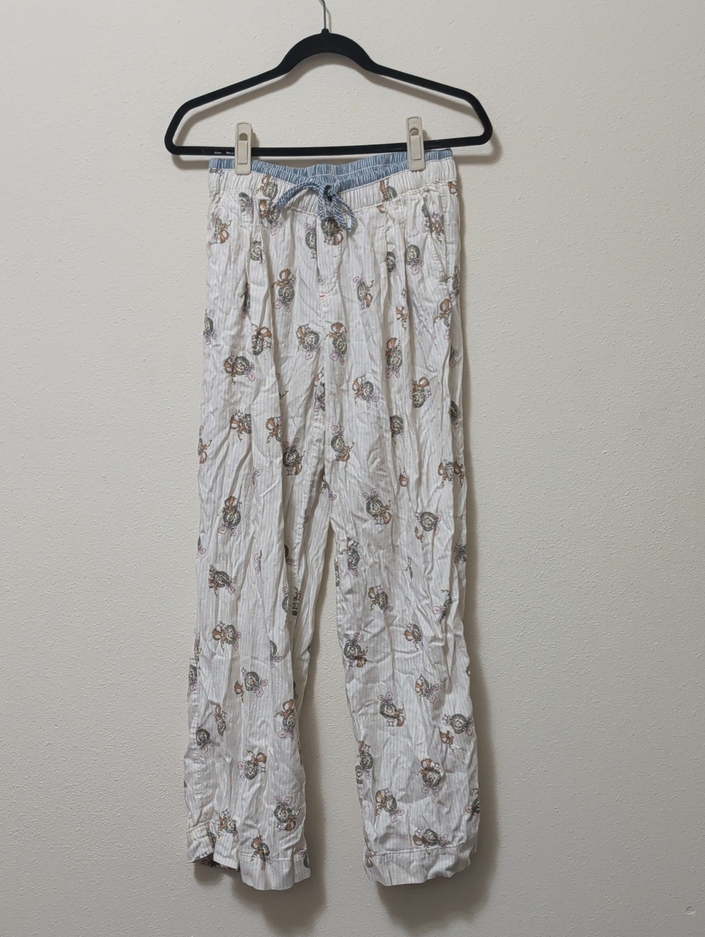 aerie White Grinch Christmas Drawstring Pajama Pants